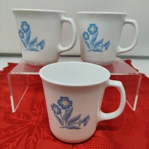 Set Of 3 Corning Corelli Cornsilk Coffee Cup Blue Flower Design